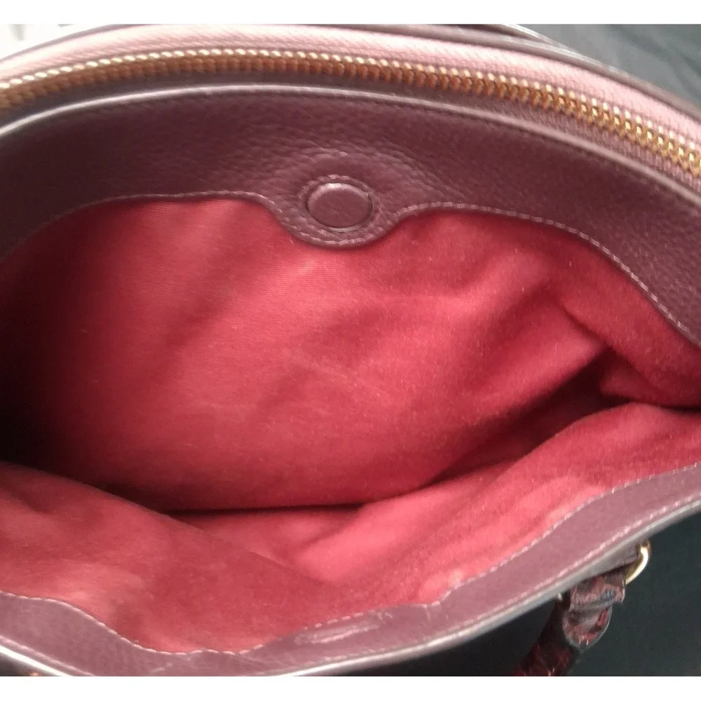 Coach Satchel Bag No. J1980-F80301 Brown Red Tan Med Size 14 x 9 x 3.5
